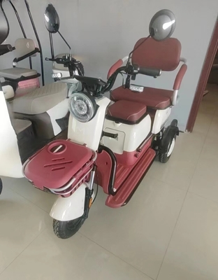 801-1000W 電動三輪車 乗組員による娯楽 伝統的な電動三輪車に優れている代替品