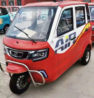 閉ざされた車体型と電圧60Vの電気三輪バイク リチウム電池で動かす