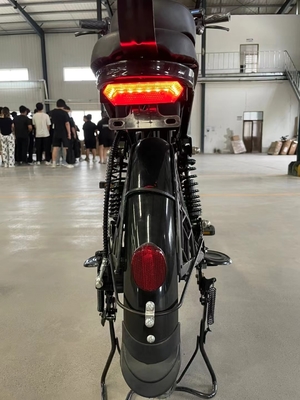 大人のためのレクリエーション用電動自転車 2024 26*3&quot; タイヤ幅 電動スクーターと電源