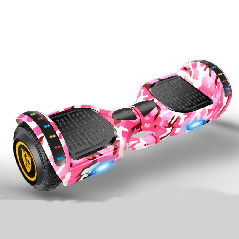 ユニセックス電動スクーター 9 インチ 8 輪 ランボルギーニホバーボード モバイルアプリ制御 充電回数 5-10KM