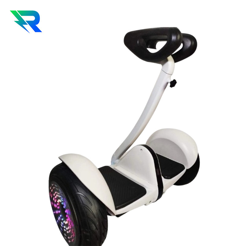 8インチLEDライト電気自己バランススクーター Go Kart ハンドル 350Wブラシレスモーターと36Vリチウムバッテリー
