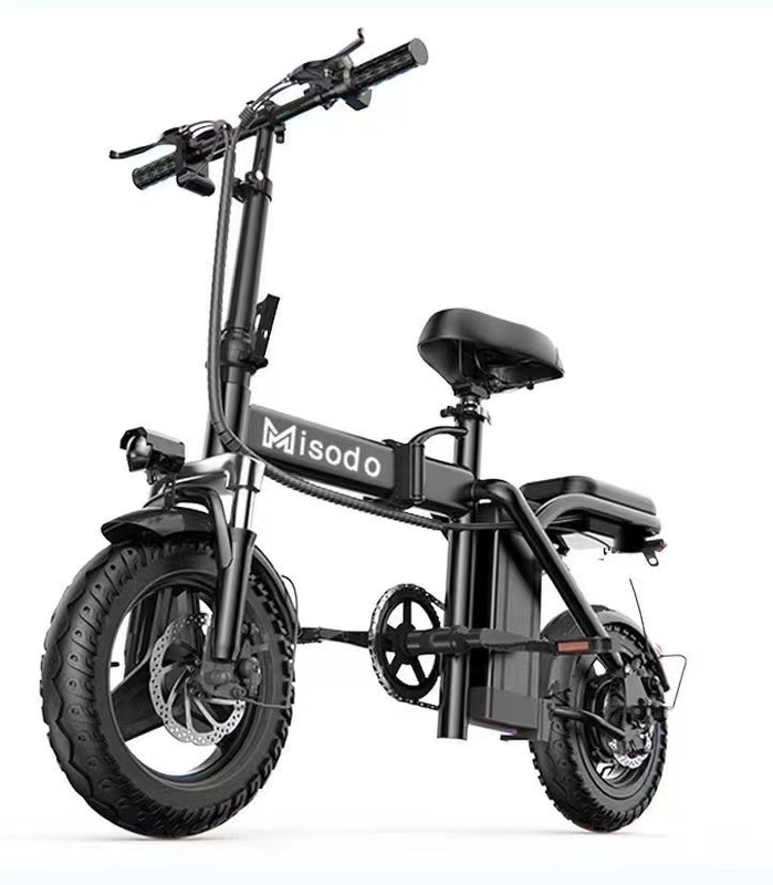 中央モーター バッテリー 車 折りたたむ電気スクーター 大人の通勤者 1-3 時間 充電時間